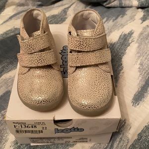 Silvery leather Falcotto booties